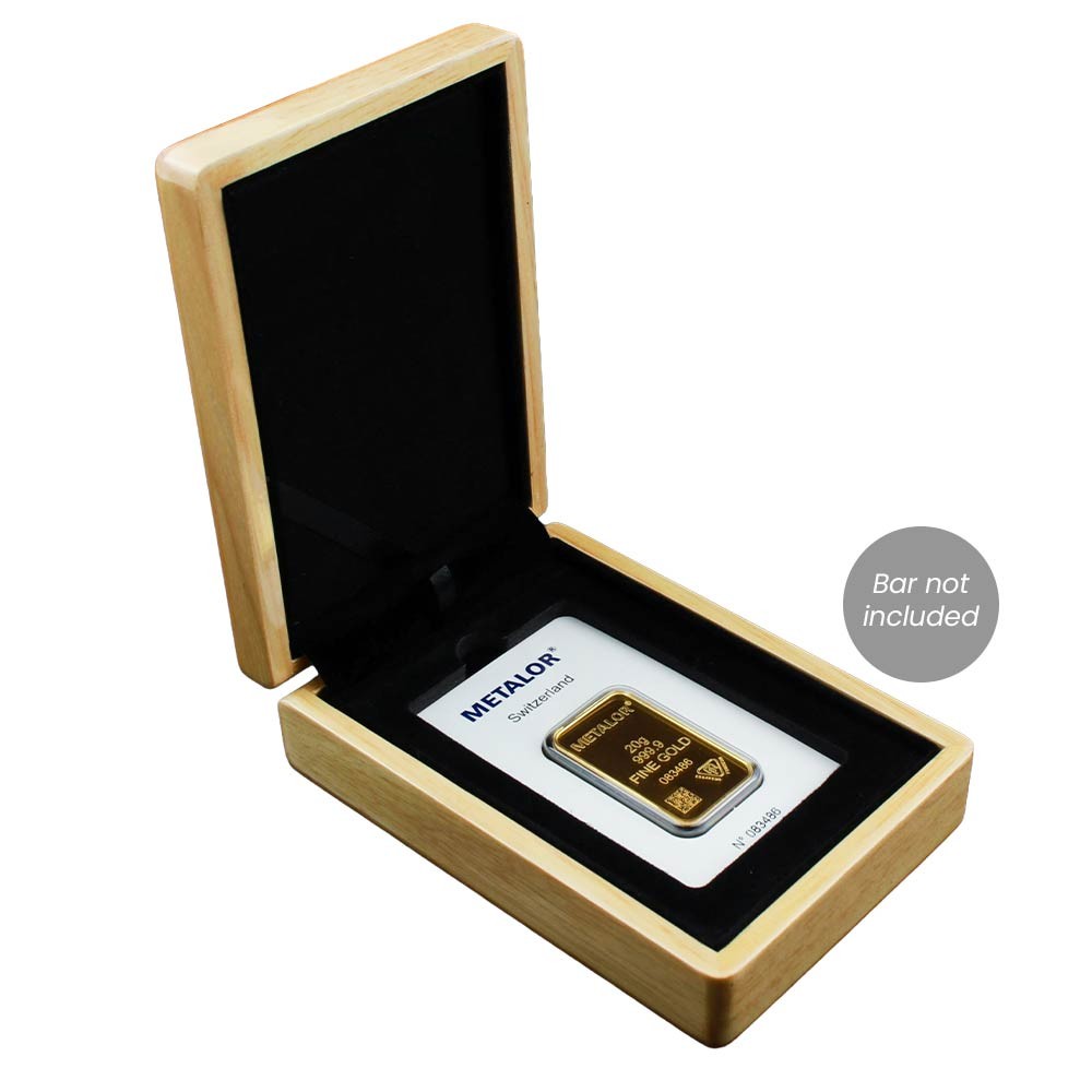 Premium Oak Display Box 