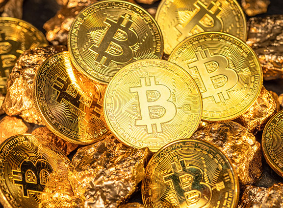 Crypto Vs Gold - Which Is The Better Investment?